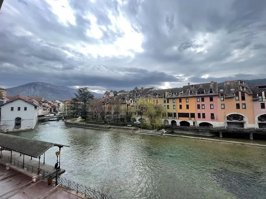 Quai Des Cordeliers, Balcon Et Vieille Ville Annecy 0*,